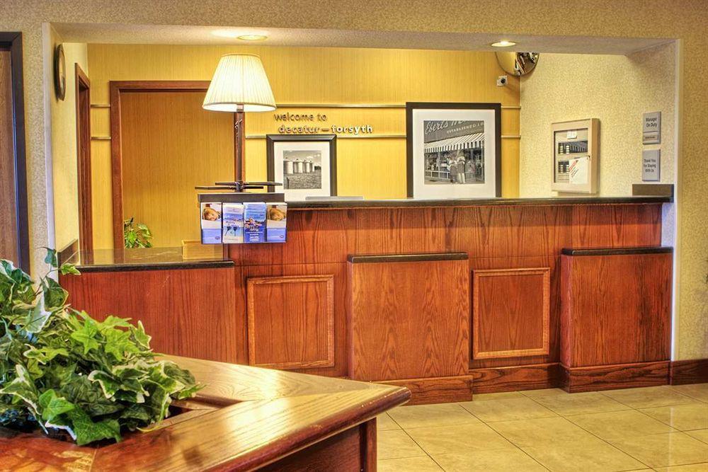 Surestay By Best Western Forsyth Decatur Интериор снимка