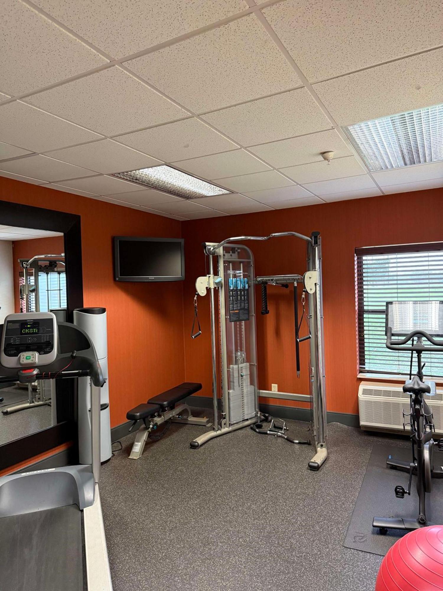 Surestay By Best Western Forsyth Decatur Екстериор снимка